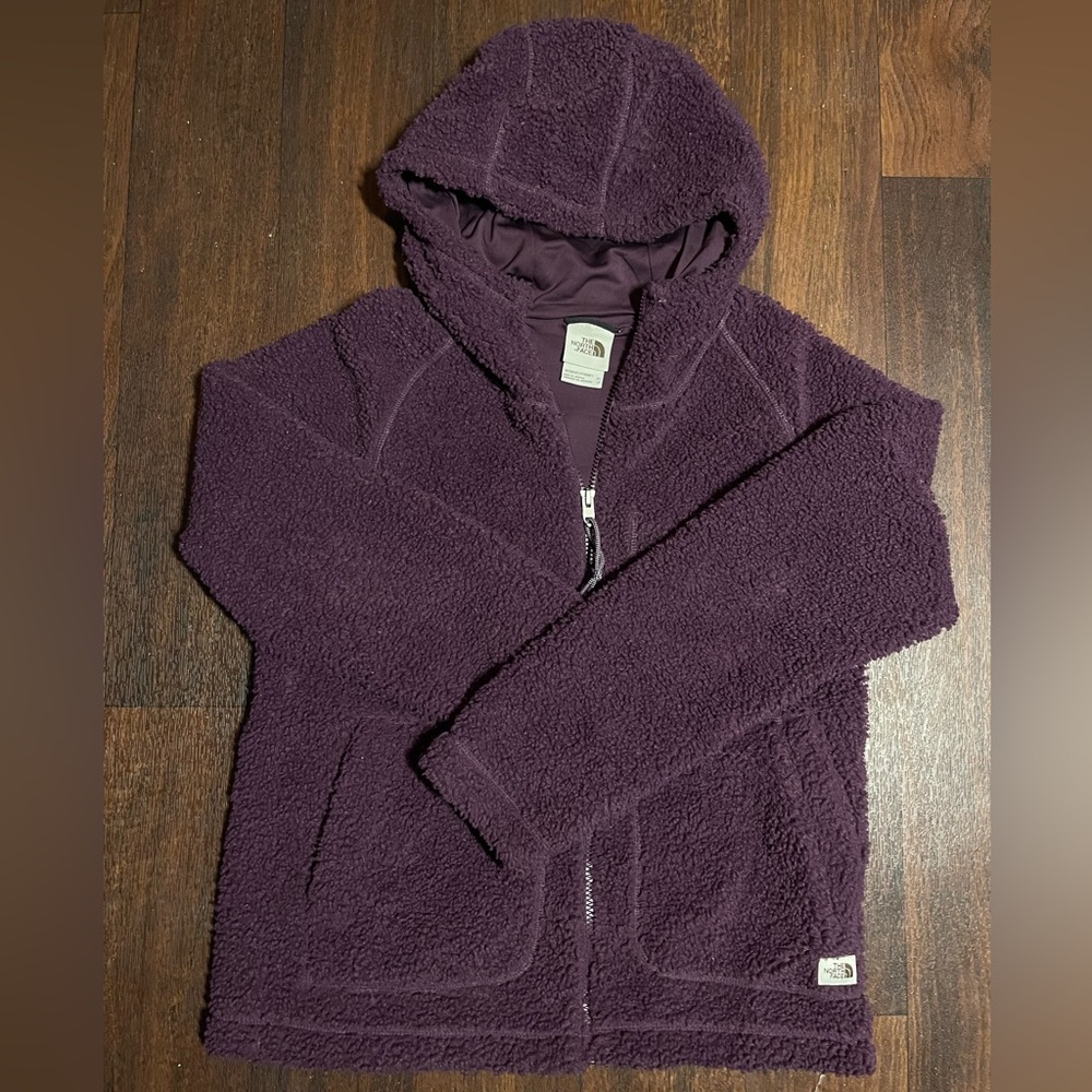 The North Face XS Plum Teddy Jacket